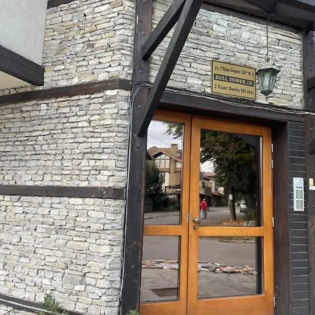 Boutique Bell Tower Apartment *