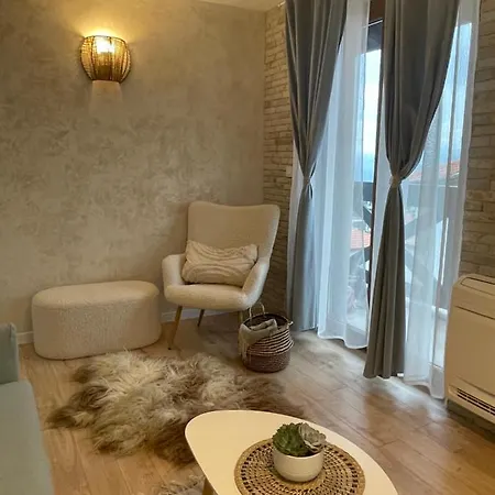 Boutique Bell Tower Apartment *